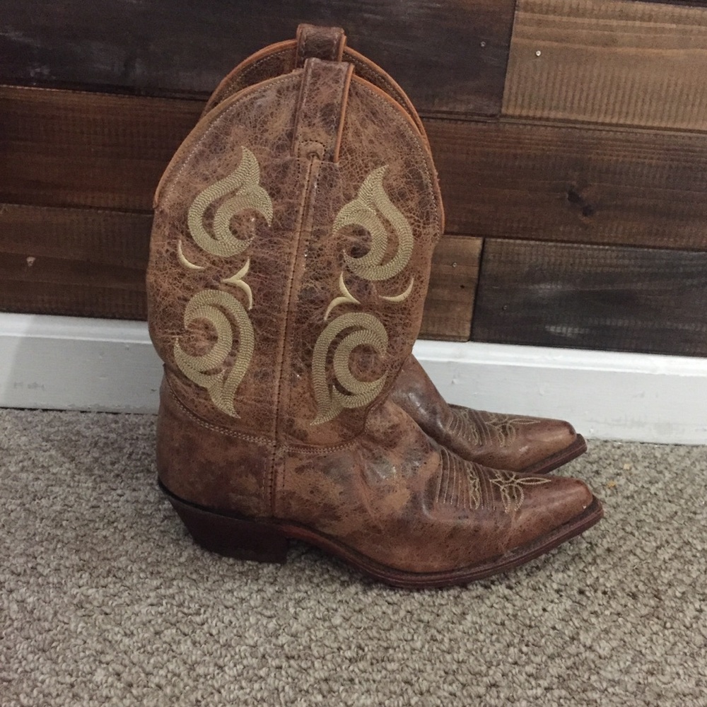 Justin boots.